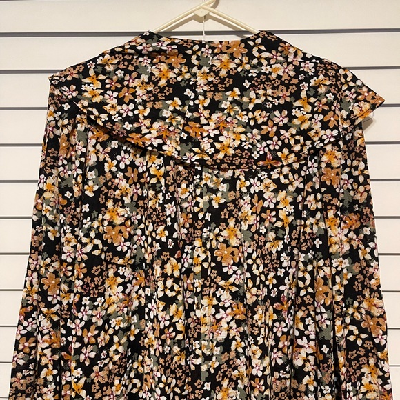 NWT Zara printed dress with ruffled hem - Picture 4 of 7